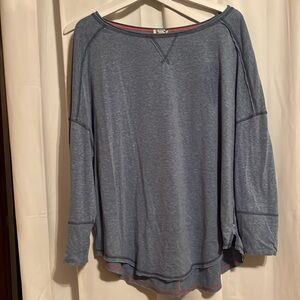 Free people light weight long sleeve tee
Size X large
